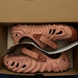 Salehe Bembury Pollex Clog